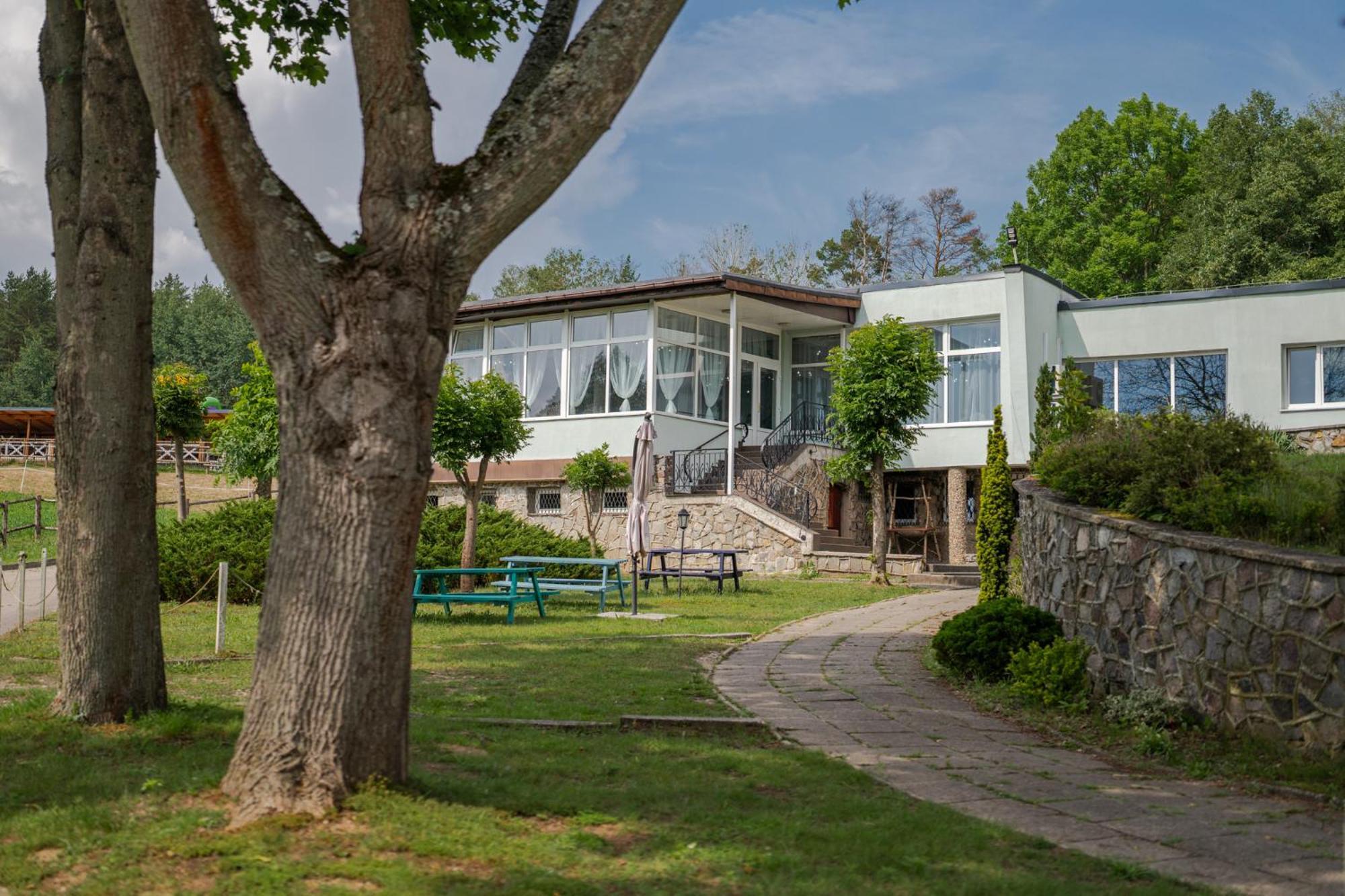 Hostel Osrodek Wypoczynkowy Lesne Ustronie Witnica Exterior foto