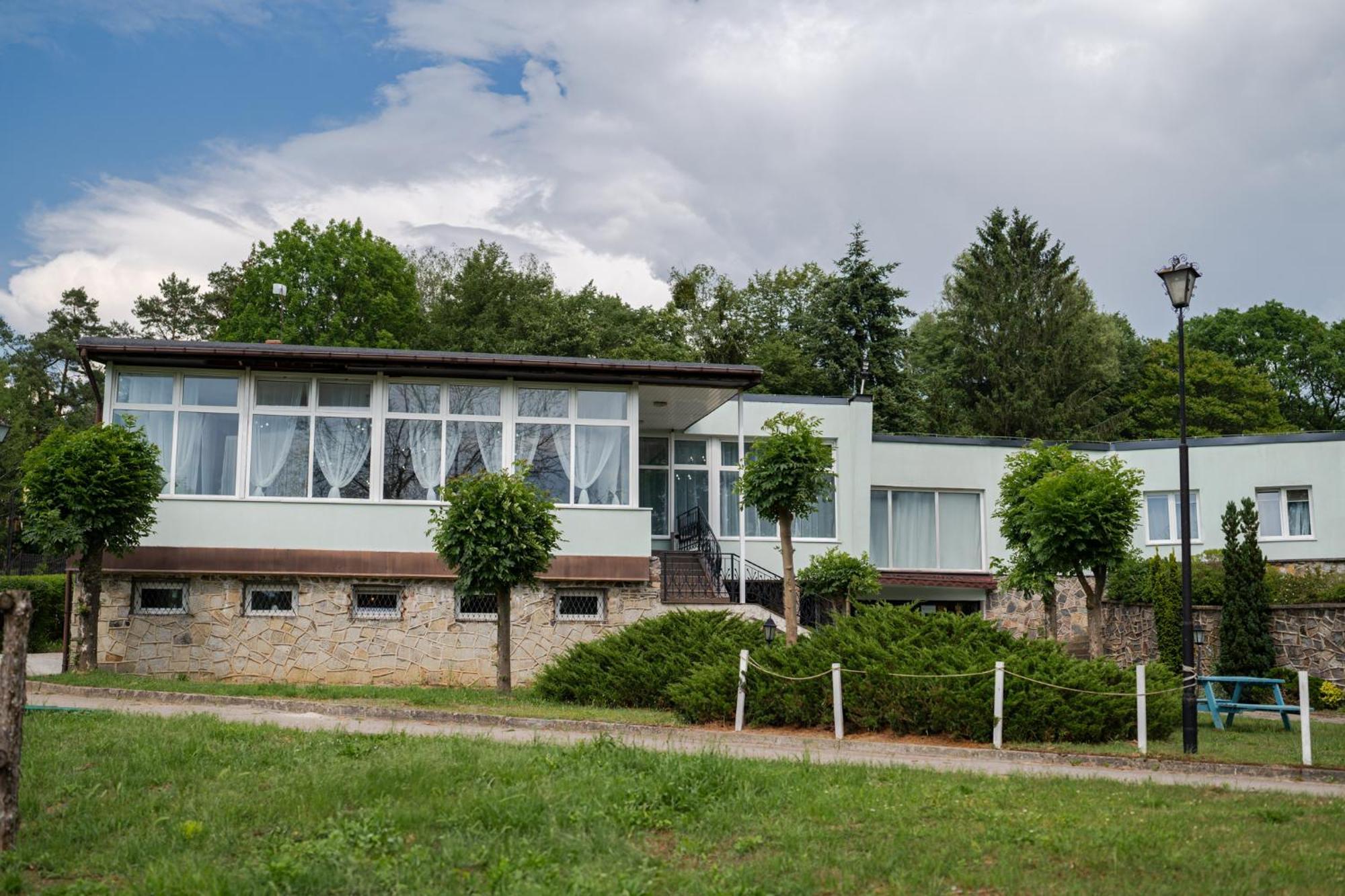 Hostel Osrodek Wypoczynkowy Lesne Ustronie Witnica Exterior foto